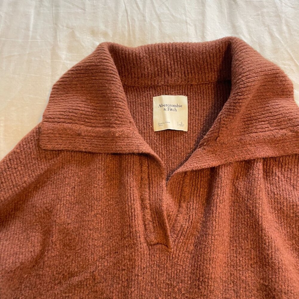A&F Collared Sweater - Picture 2 of 3